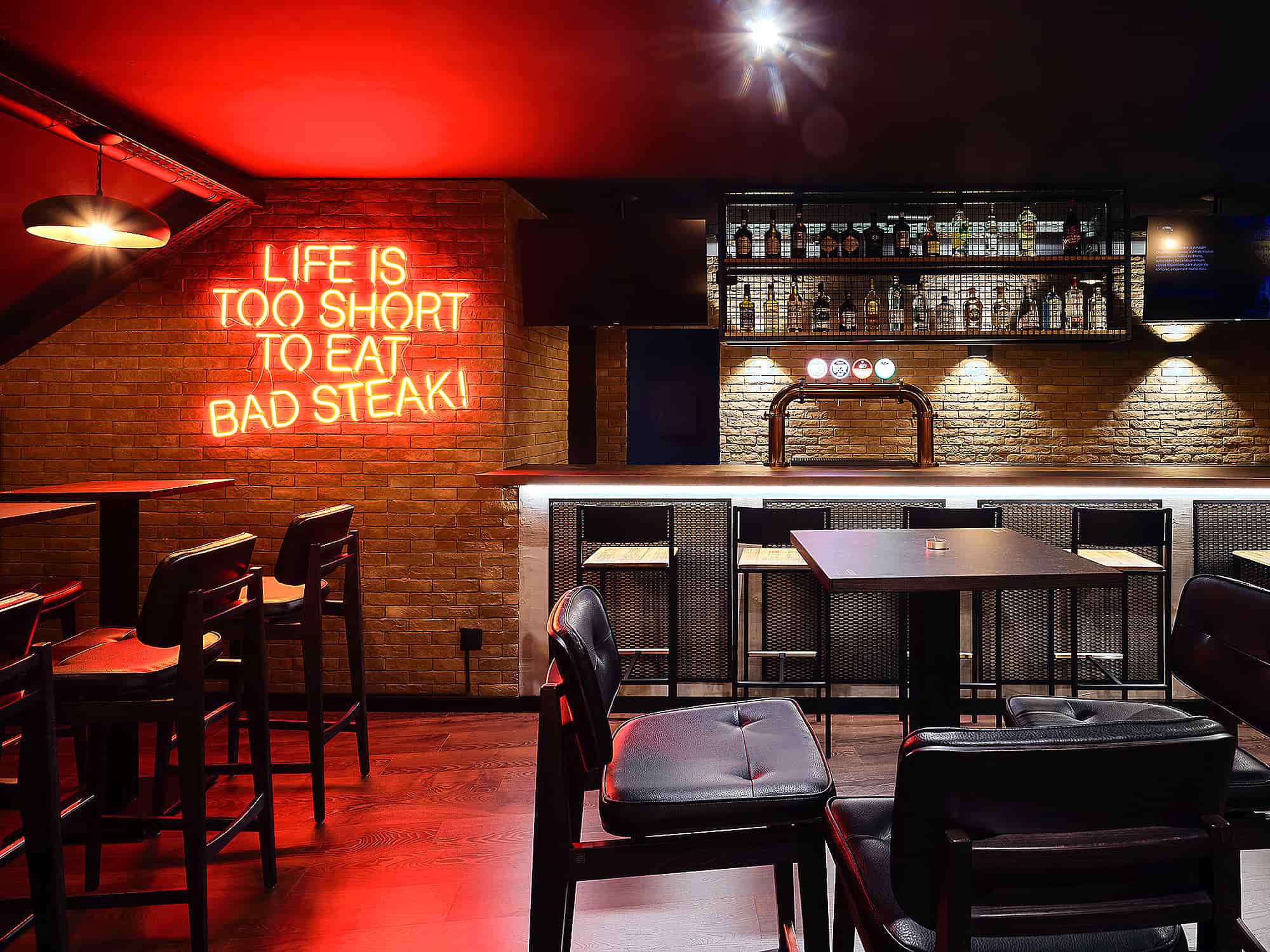 Ambiente CAVE 7- CORTE STEAKHOUSE